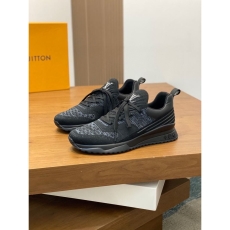 Louis Vuitton Low Shoes